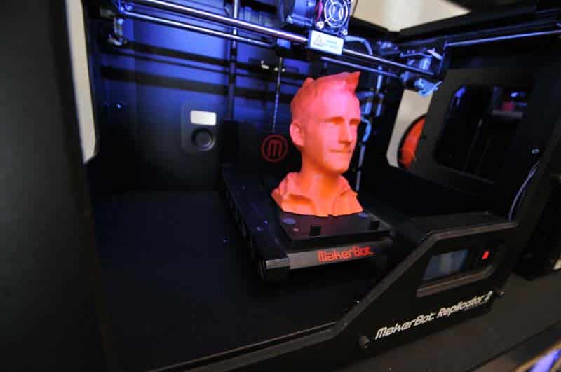 Le Fabshop : impression 3D dans un magasin éphémère au BHV (Paris)
