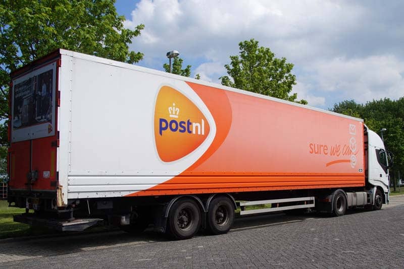 Bpost / PostNL : the historical context behind the merger