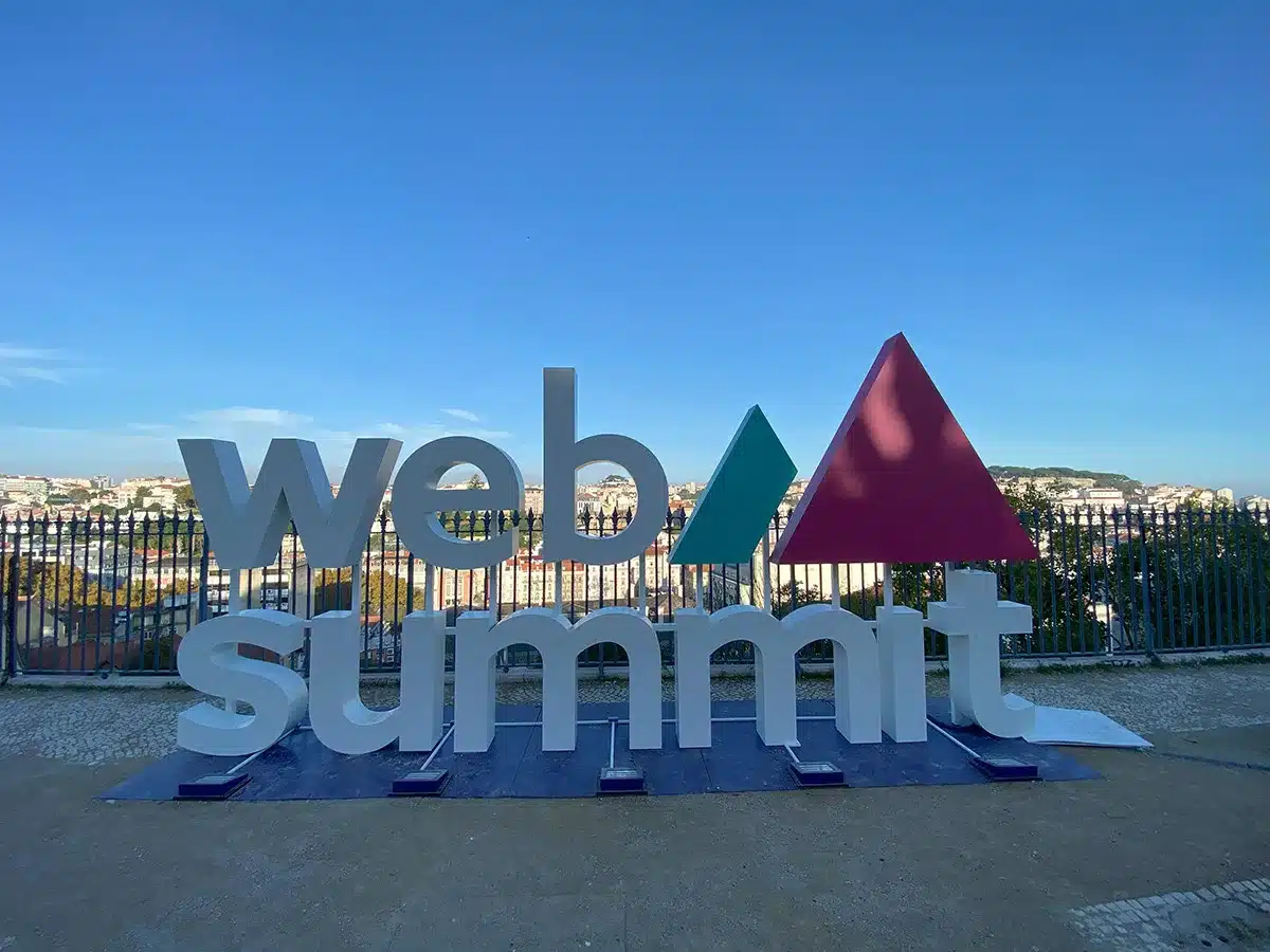 Websummit: advantages, disadvantages, and opportunities